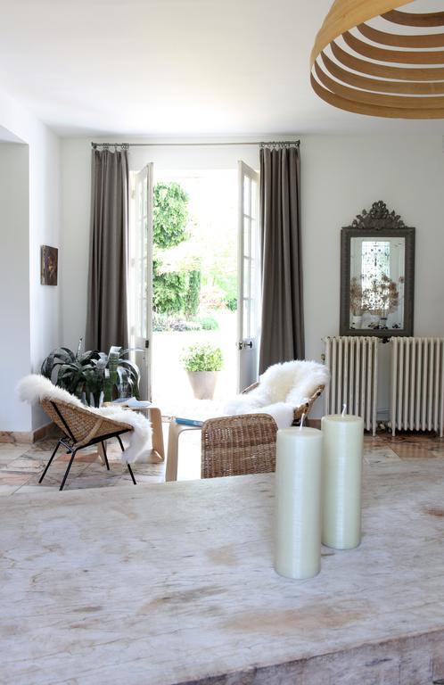 La Maison & L'Atelier Neuilly-en-Thelle Екстериор снимка